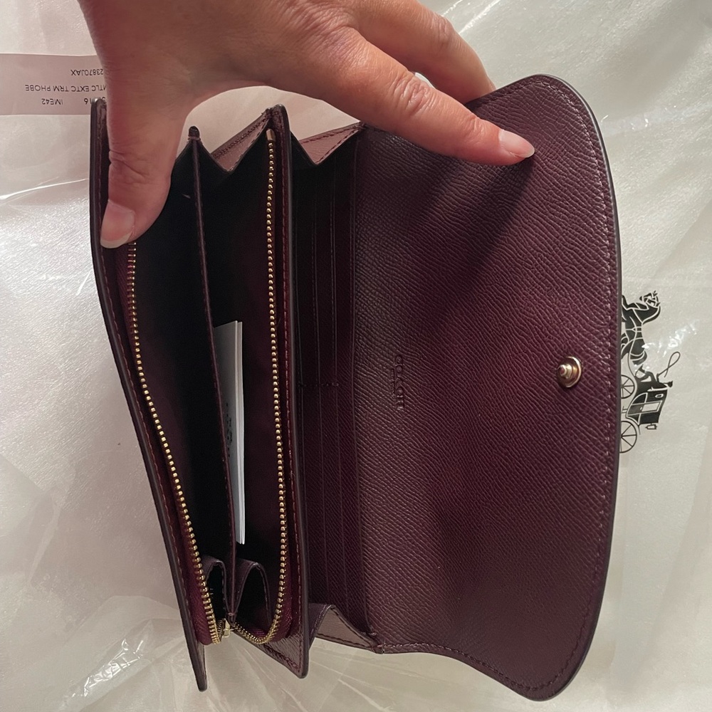 Coach Slim Envelope Wallet - Picture 3 of 3